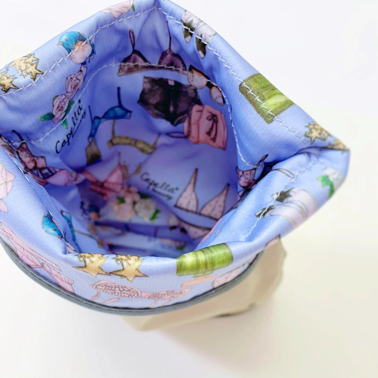 リバーシブル巾着ポーチ