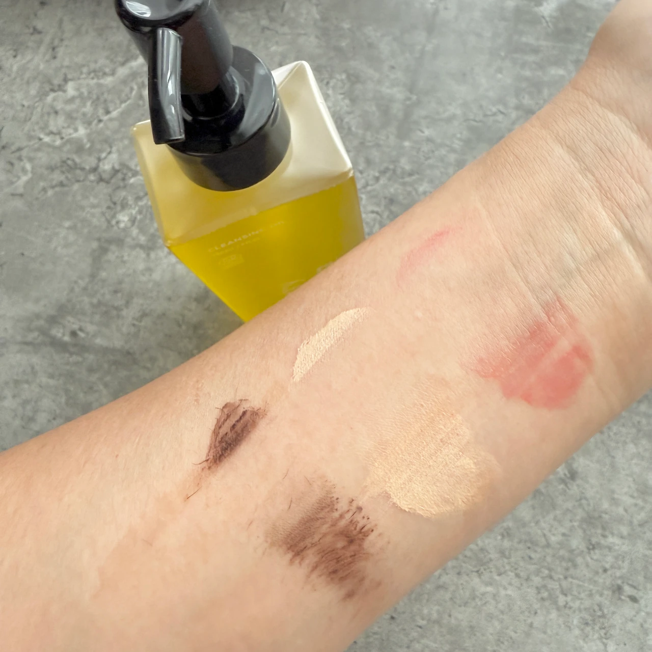 【まるで美容オイル】天然由来原料100% オーガニック原料59% ！Beクレンジングオイル C【“落とす”から始めるスキンケア】_4_2