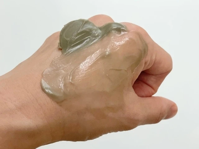 「デュオ ザ クレンジングバーム ホワイトa」テクスチャー