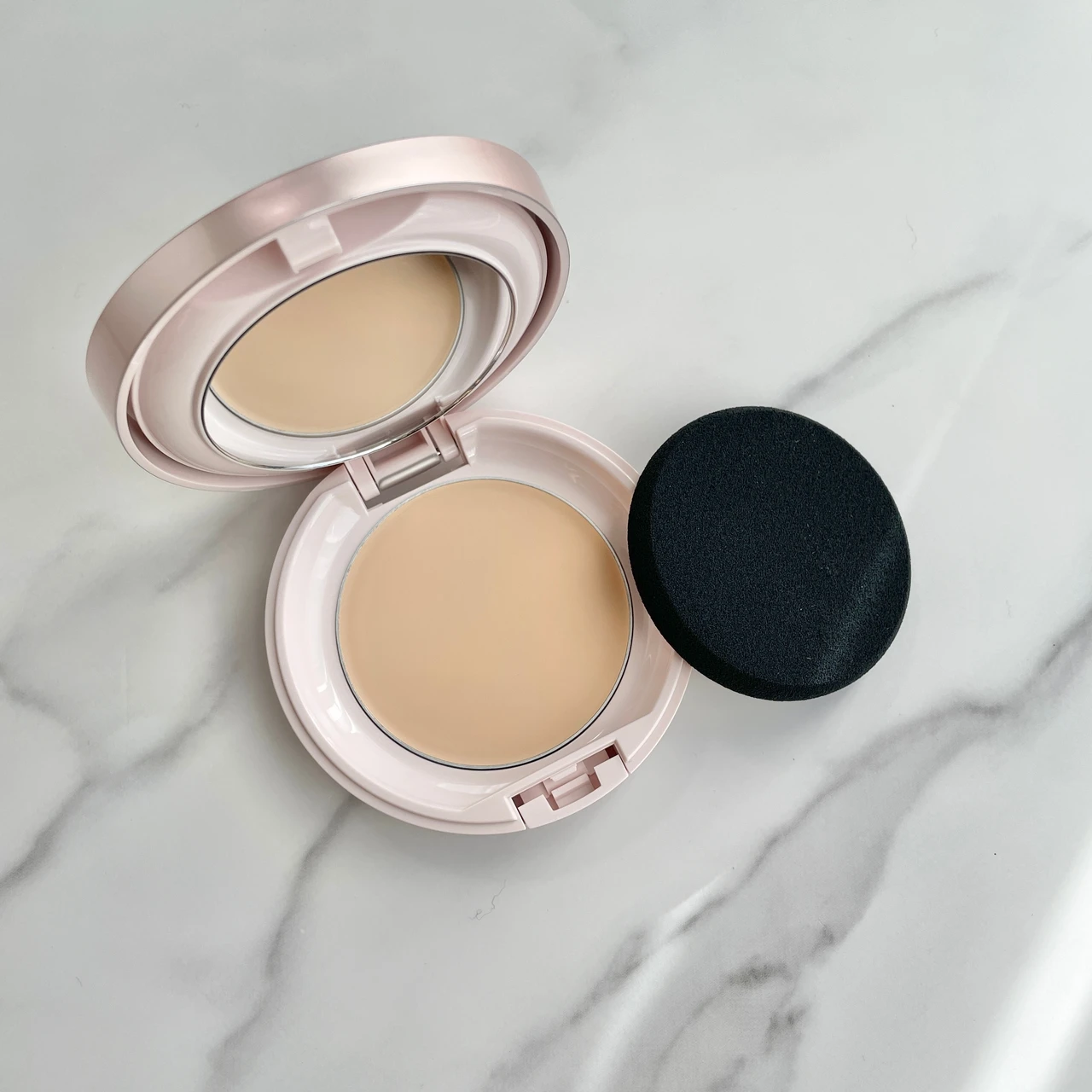 かさつく時期におすすめ！美容液ファンデーション【プリマヴィスタ デイトリートメントバーム】_2