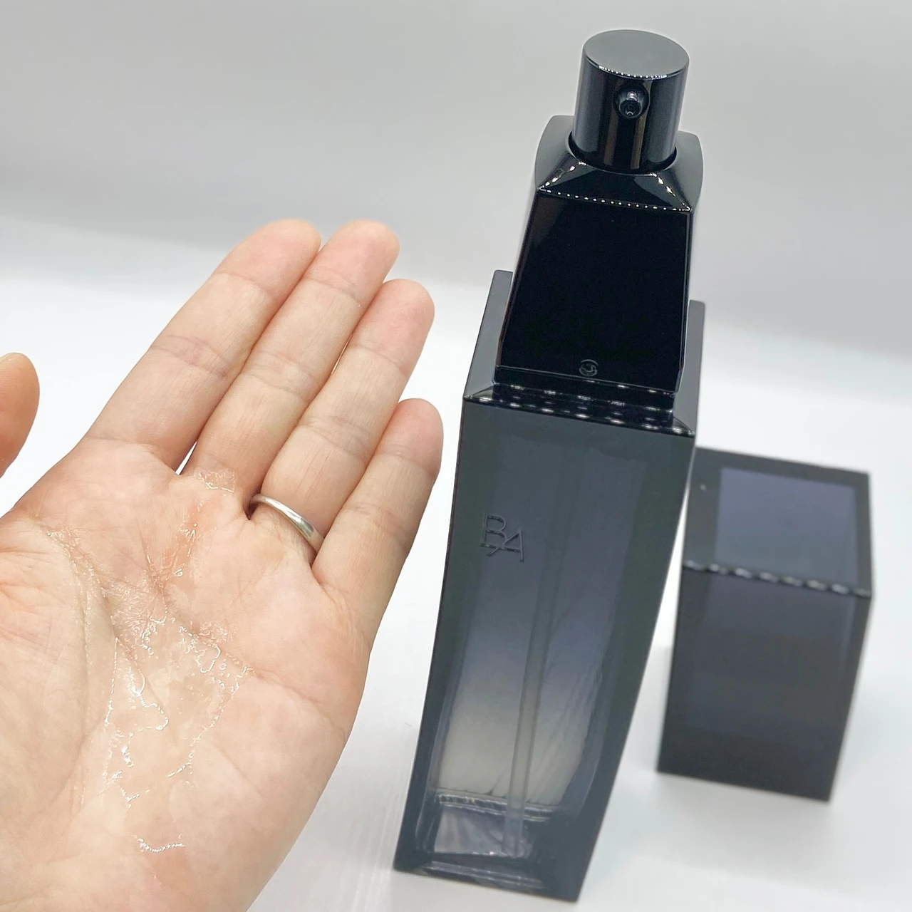 ポーラ最高峰B.Aのローション イマースとミルク フォームで毛穴の目立たないハリ肌へ!_2