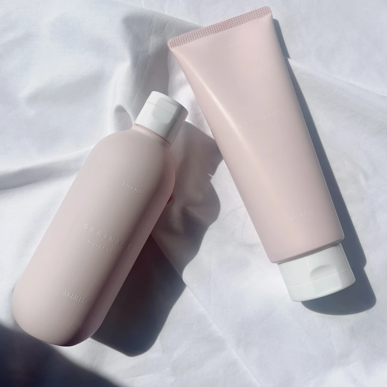 シャンプー　モイストヴェール【医薬部外品】/トリートメント　モイストヴェール