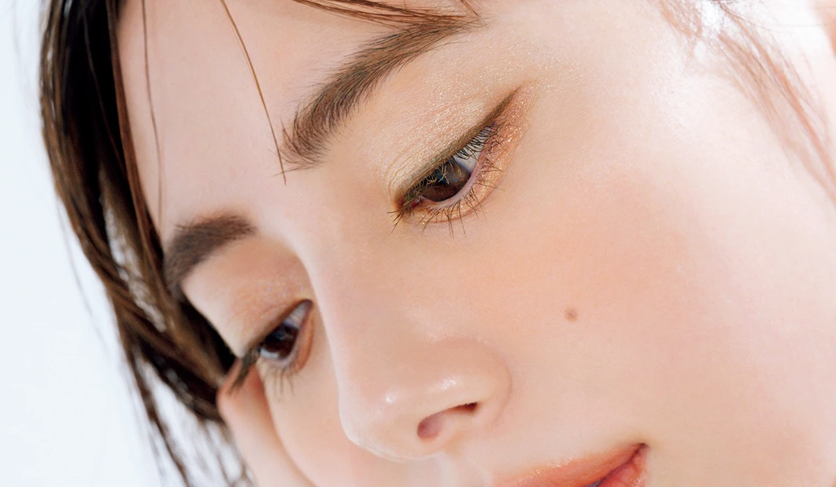 誰にでも似合うマスカラ&アイライナーのNewベーシックカラー！ ディーアップの最新ブラウンベージュで洒落見え印象_4