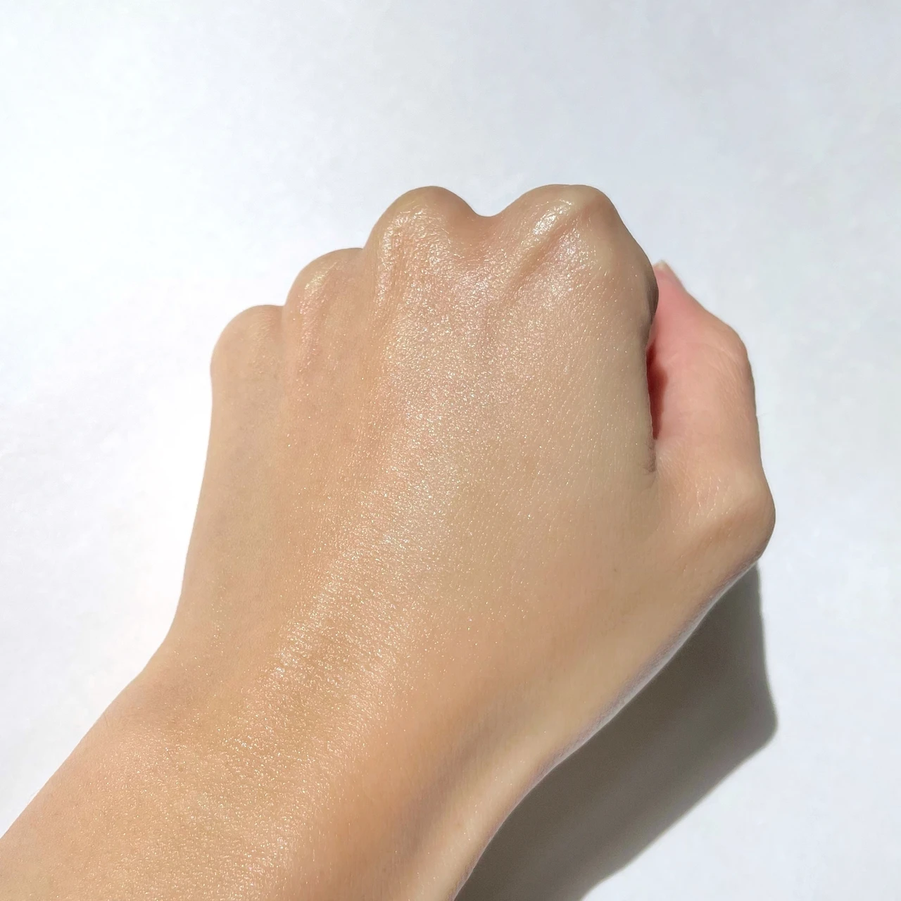 【2月10日発売】顔と同じようにボディにもエイジングケアを！エスト インテンシブ ボディセラムが新発売！_4