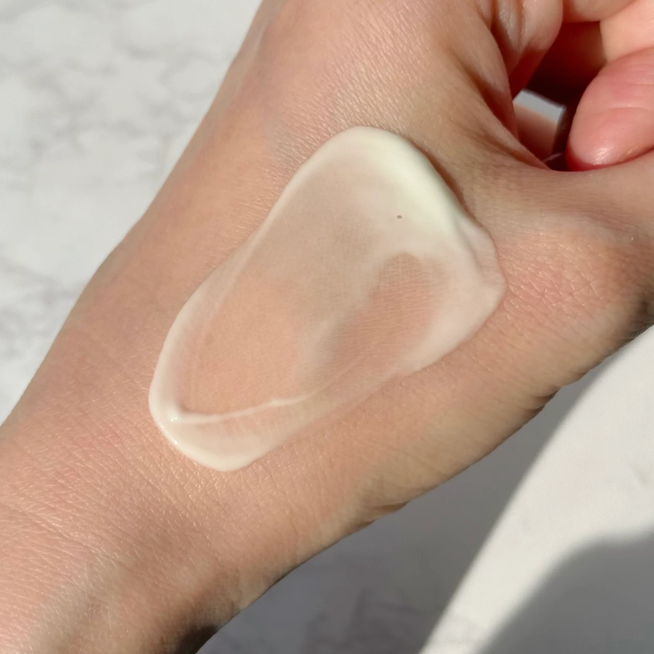 紫外線予報さらさらUVジェルF