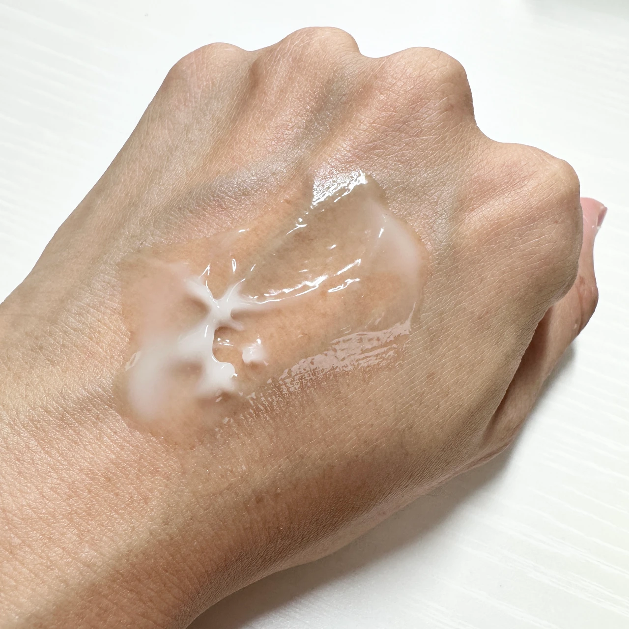 ハリケア・シワ改善に期待のオールインワン美容液ジェル【カナデル プレミアリフト】を使ってみた感想をレビュー！_3_3