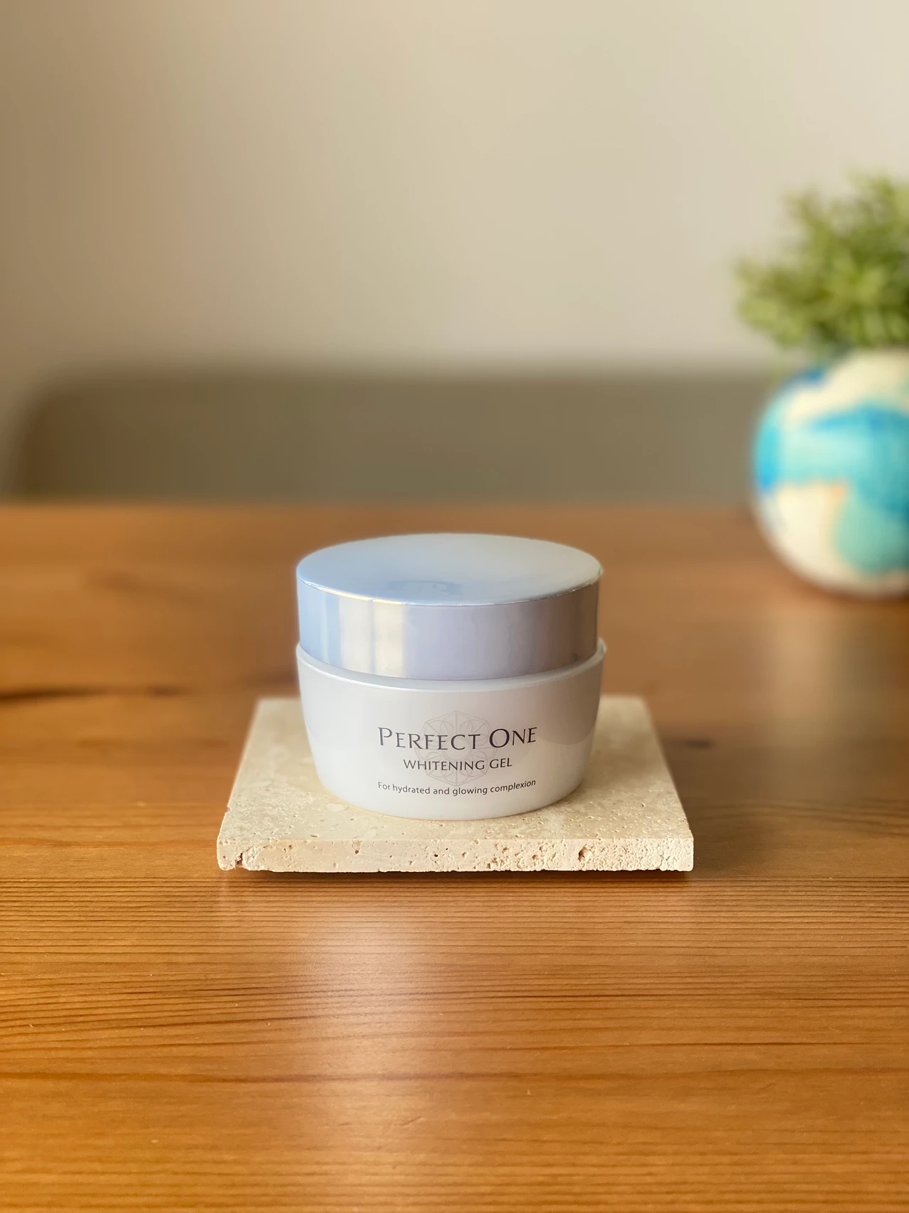 パーフェクトワンのオールインワンジェル【６つの機能を1本で！】_2