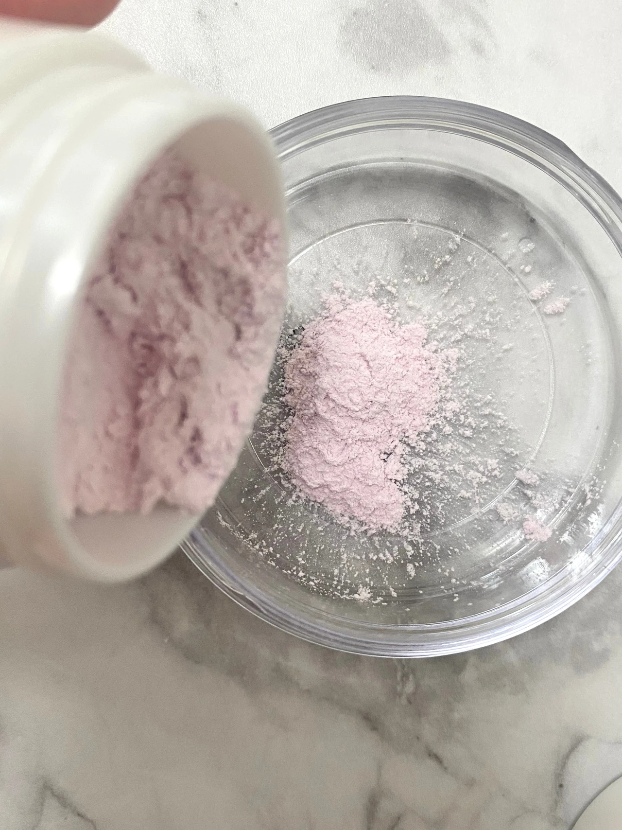 プリマヴィスタ　お粉　ルースパウダー　崩れない　サラサラパウダー