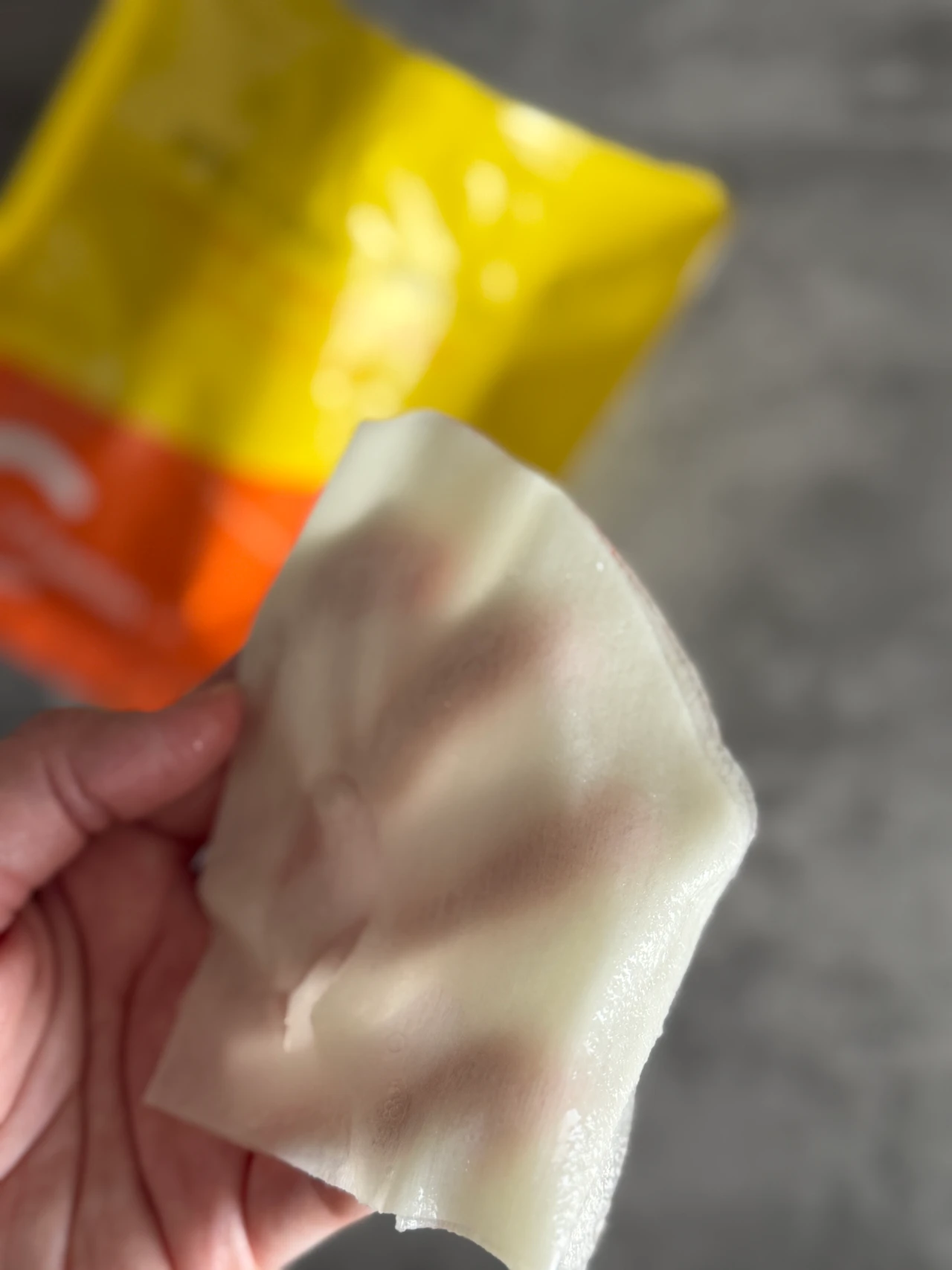 【シートマスク】10種のビタミン配合！APPSやナイアシンアミドなど厳選成分を詰め込んだ5分間集中毛穴ケア【パーフェクトワンフォーカス VCチャージ スムースマスク】をレビュー
 _3_1