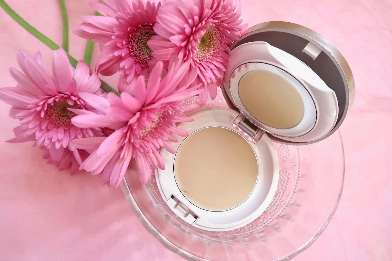 【2023年2月4日数量限定発売!ファンデーションなのにスキンケア!?美容液ファンデーション】プリマヴィスタ デイトリートメントバーム_1_3