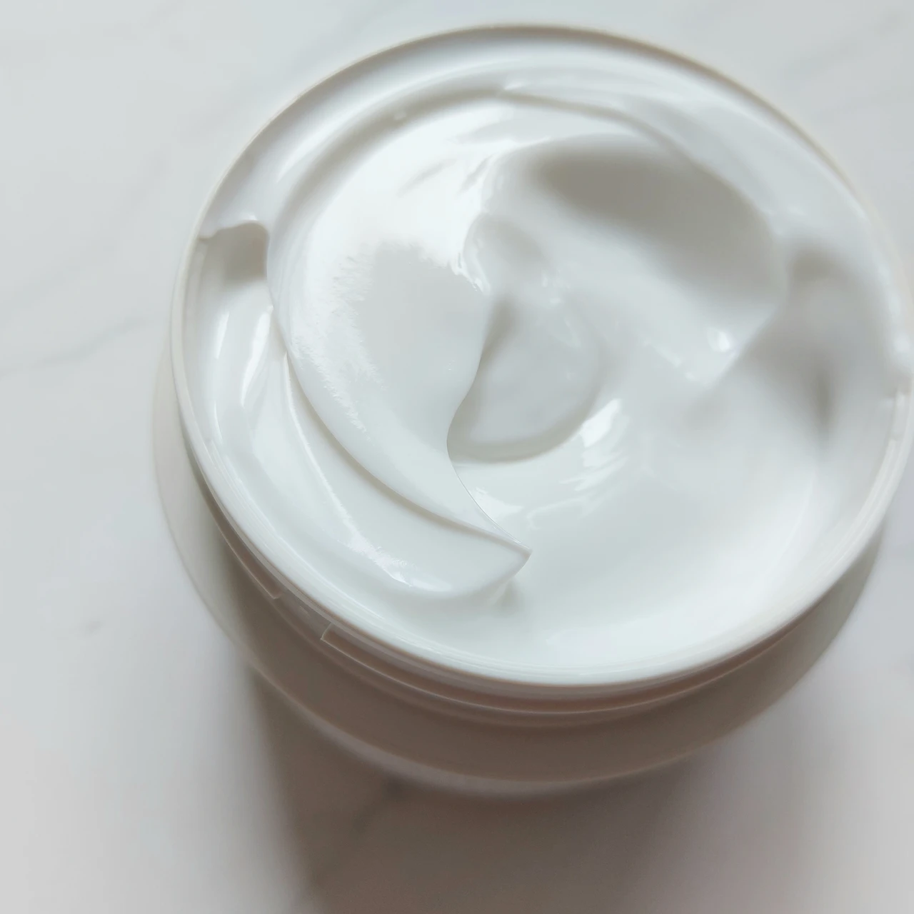 ルームエス 101 スキンイノセンサ