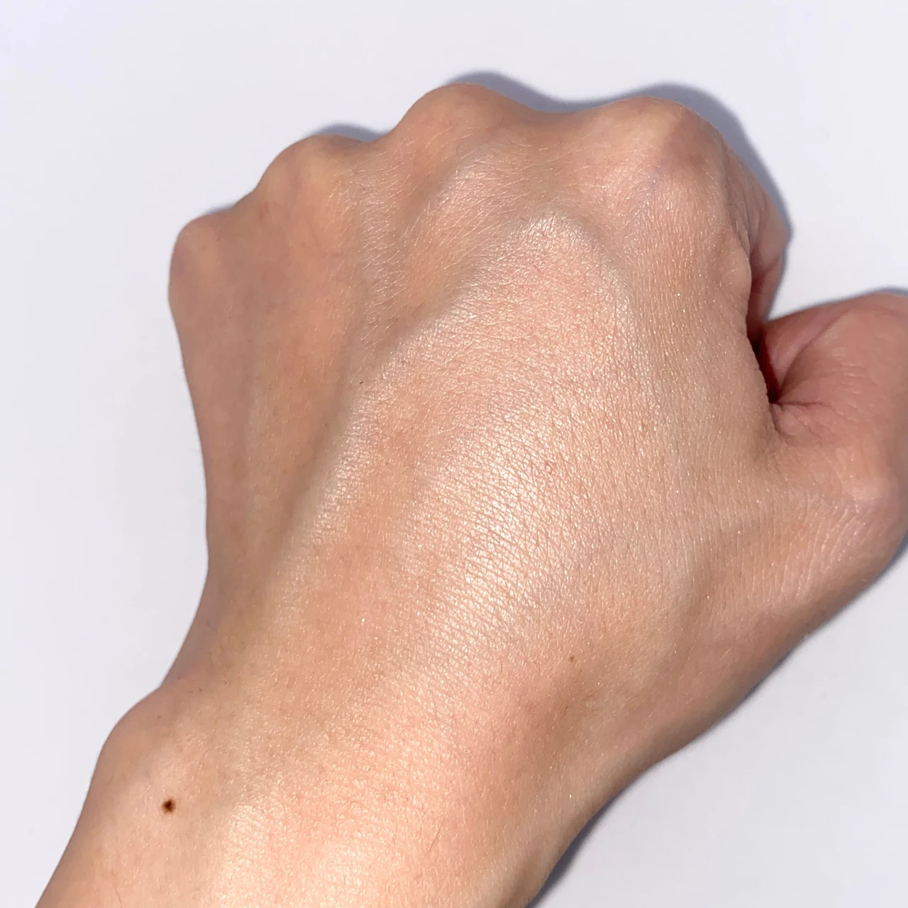 プリマヴィスタ　primavista ポアレスフィクサー　フェイスパウダー　崩れ防止　ルースパウダ