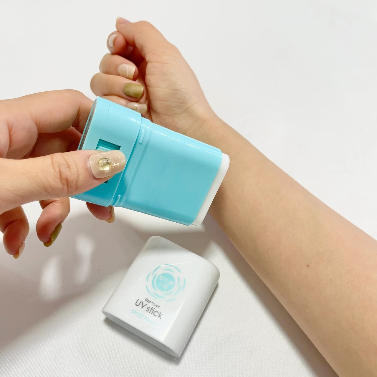 さらさらUVスティックF