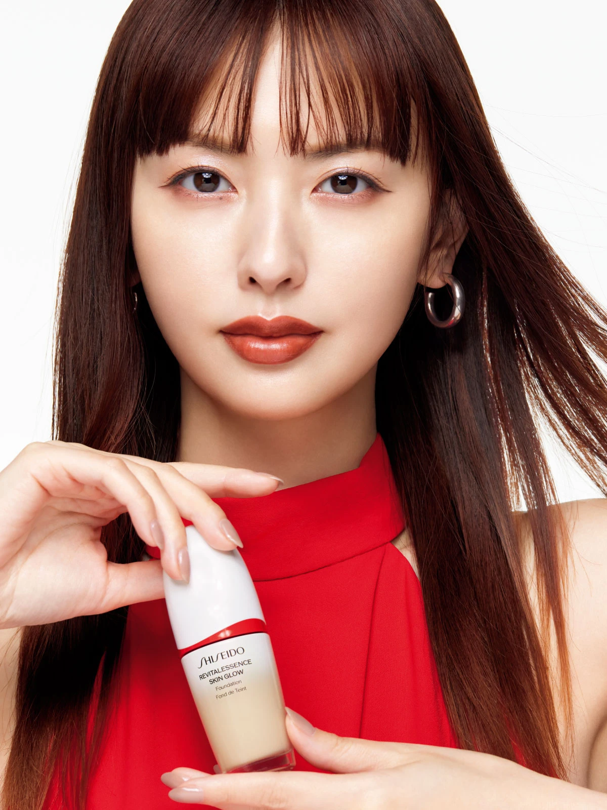 うるおいもつやもカバー力も、革新的。SHISEIDO 美容液級