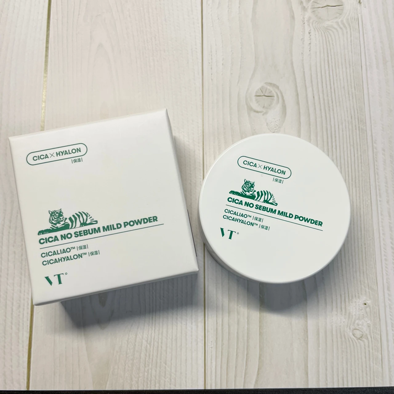 750円で買える！！【顔にも髪にも使えるVTの皮脂コントロールパウダー】コンパクトなサイズでお出かけにも！［VT CICA ノーゼバム マイルドパウダー］_1