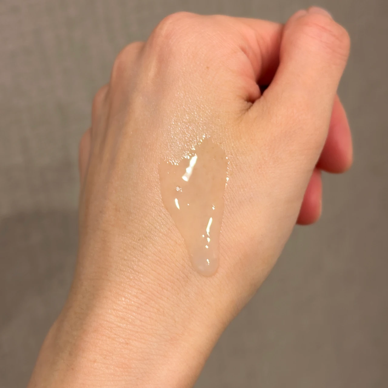 【ベストスキンケア大賞受賞】エリクシール ザ セラム aaでつや玉輝く明るい肌へ！_3_3