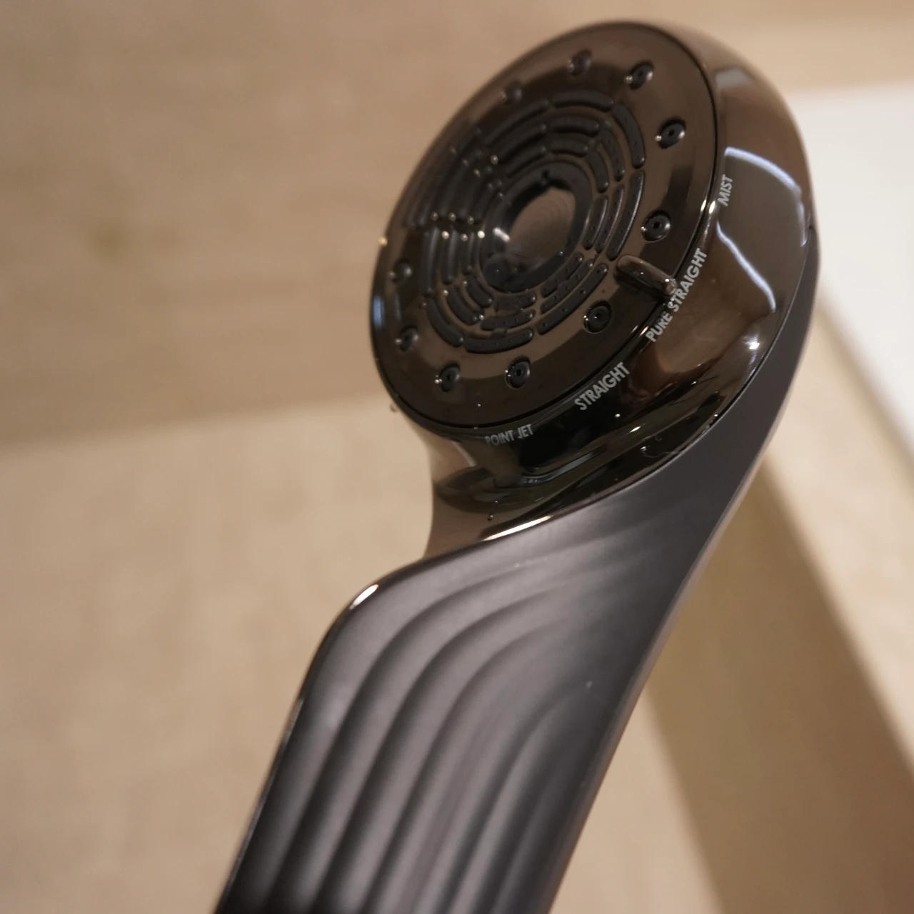 リファの最新シャワーヘッドと光美容器で美肌へ【ReFa FINE BUBBLE U／ReFa EPI W】どんな効果がある？おすすめポイントや使い方もご紹介！_5_1