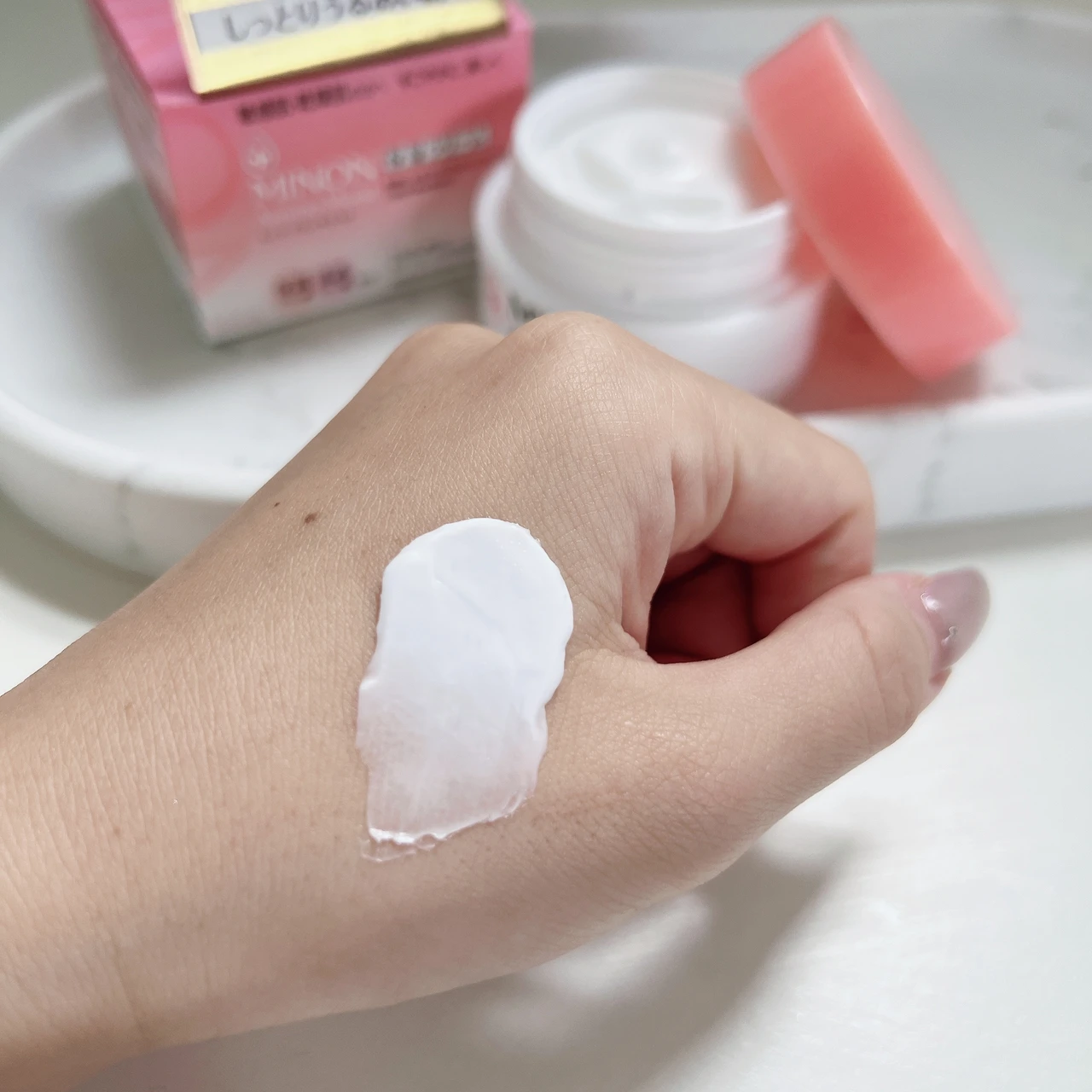 新発売 MINON ミノン アミノモイスト モイストチャージ クリーム しっとりうるおいが続く最長保湿クリーム誕生💓_3_1