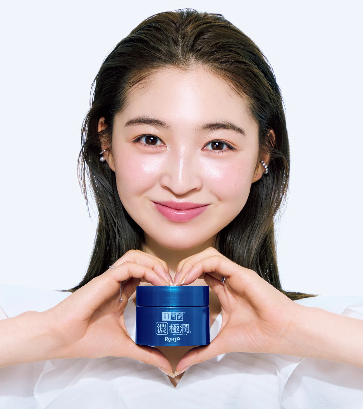 うるもち星来肌 　肌ラボ　上西星来