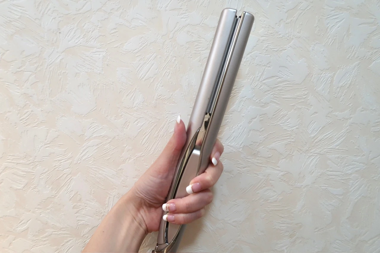 ケアレクト by プリュスオー スムースケアアイロンの太さ