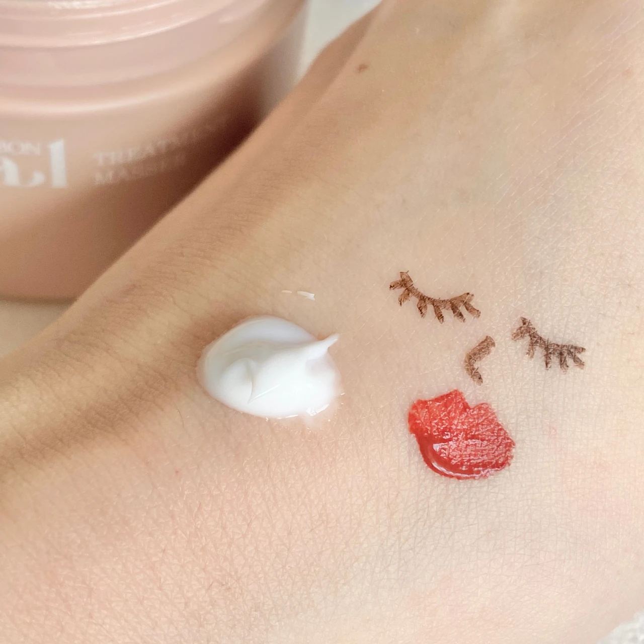 長年の技術を詰め込んだ【C'BON Pal(シーボンパル)】誕生！贅沢なクレンジング&マッサージクリームでスキンケア時間を格上げ。_4_1