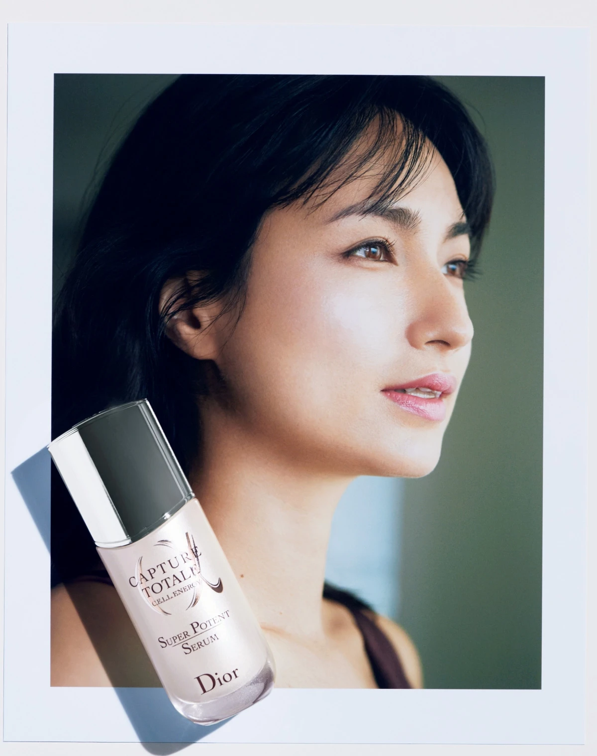 肌、体、自分自身。可愛がった分だけ美しくなれる
佐田真由美 さん「大人の美容の価値観」
_7