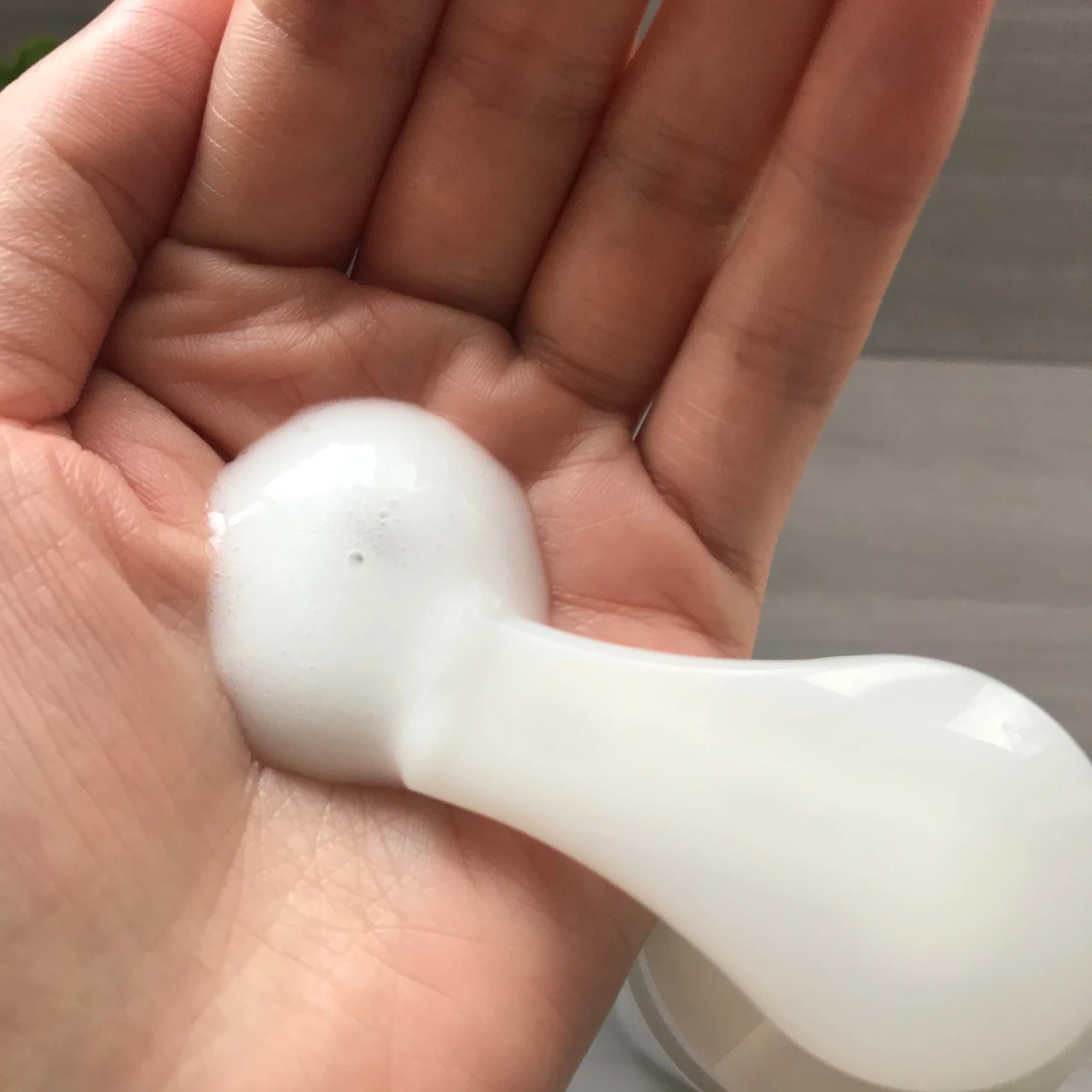 ines アクア チャージ モイスチャー