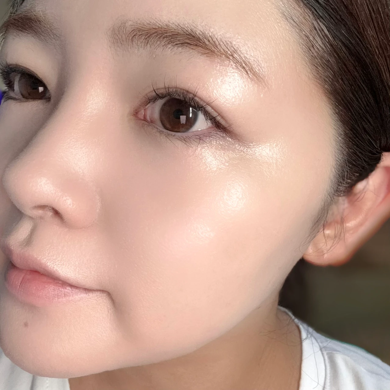 インウイ INOUI リキッドファンデーション テクスチャー 仕上がり