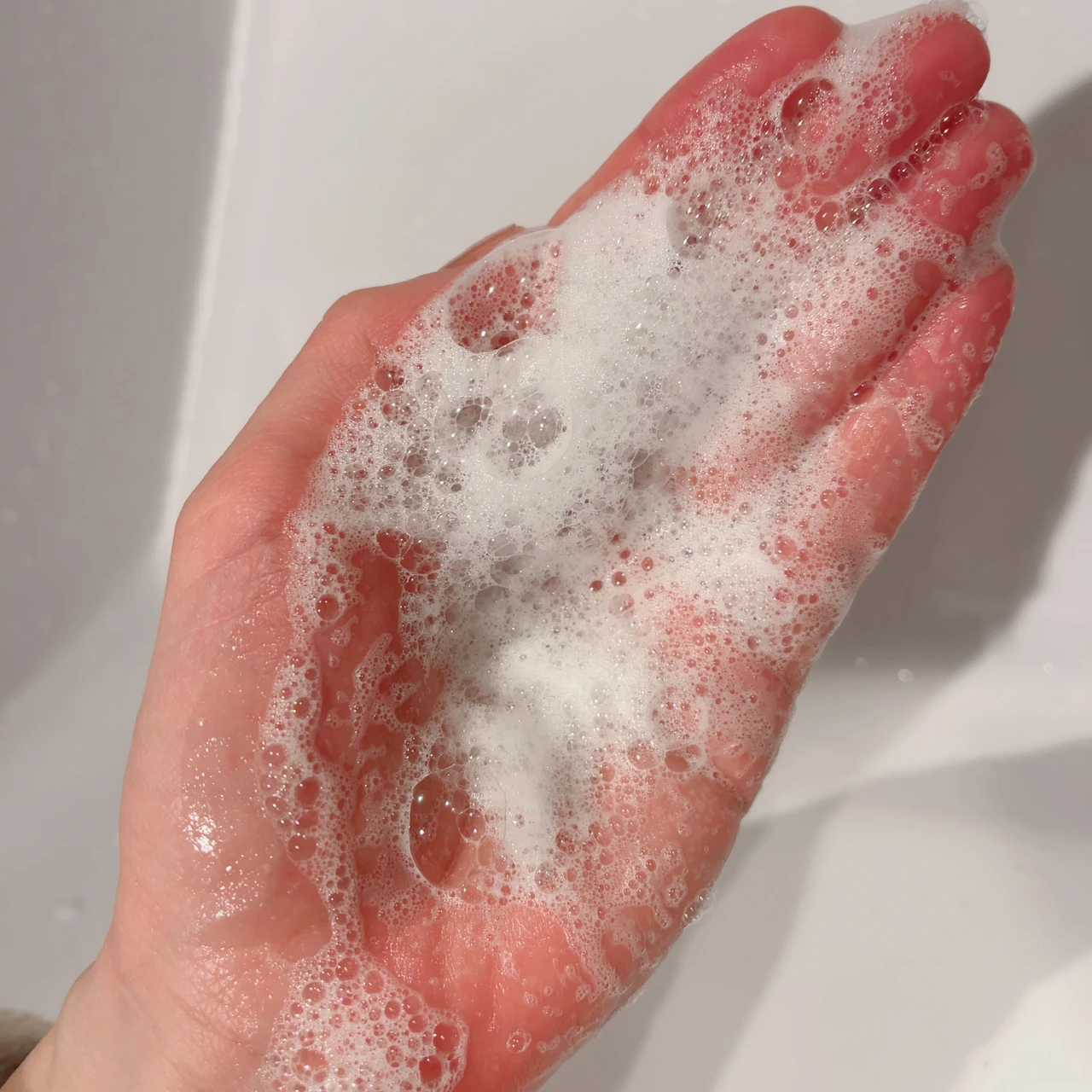 ヘアケア　hiritu　AURORA　SERIESシリーズでなめらかまばゆ髪を目指そう！_2_1