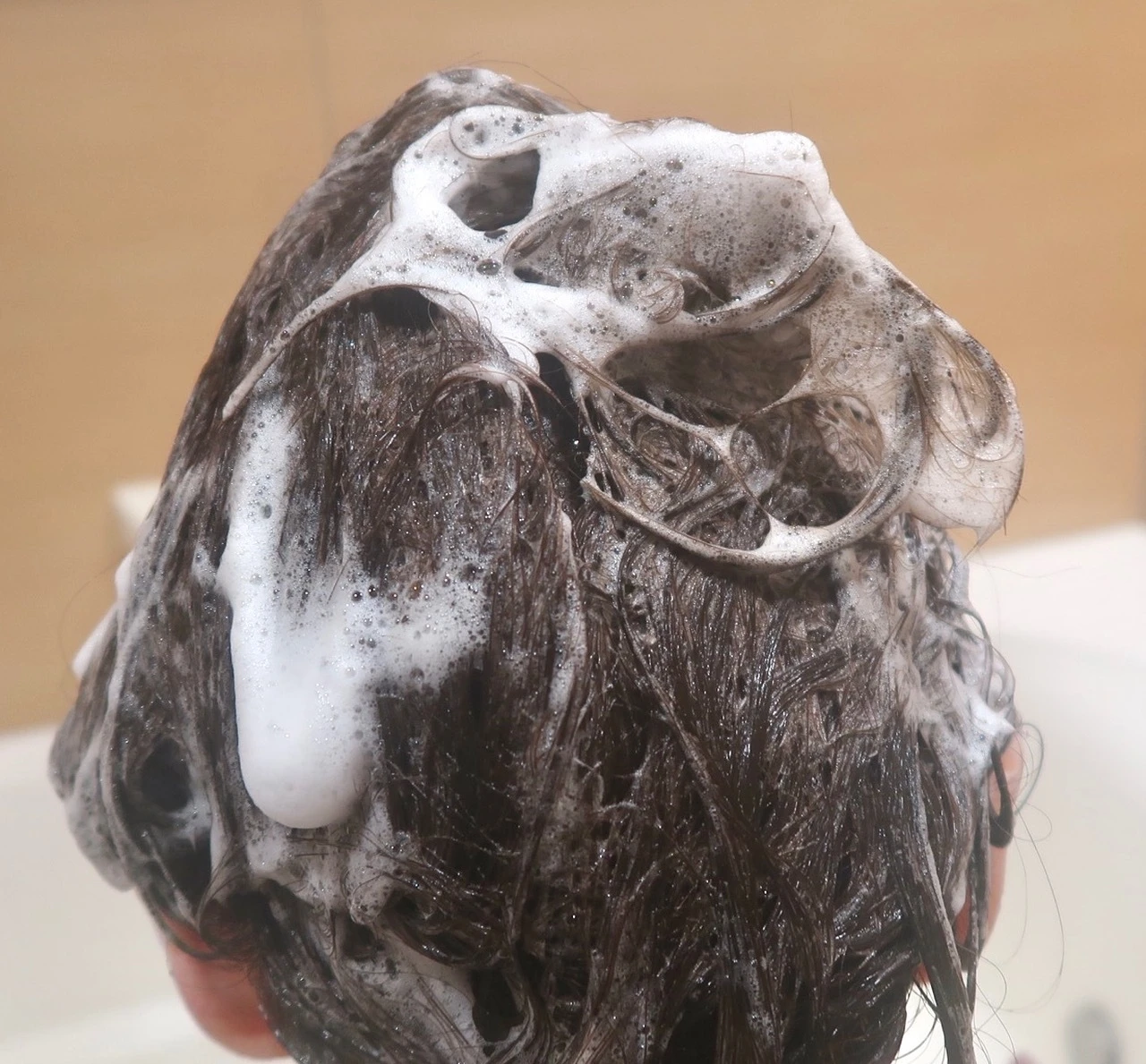 【保水がずっと続く！スキンケア発想の保水美容液シャンプー＆美容液トリートメント】「エイトザタラソ」_2_3