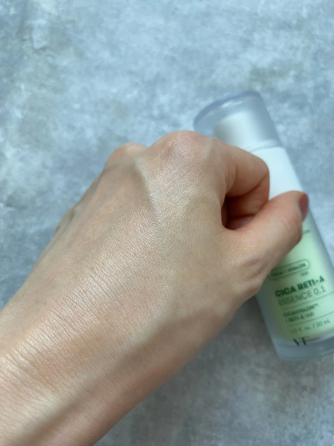 初めてレチノールを試したい方におすすめ！【VT COSMETICS シカレチA エッセンス0.1】_2_2