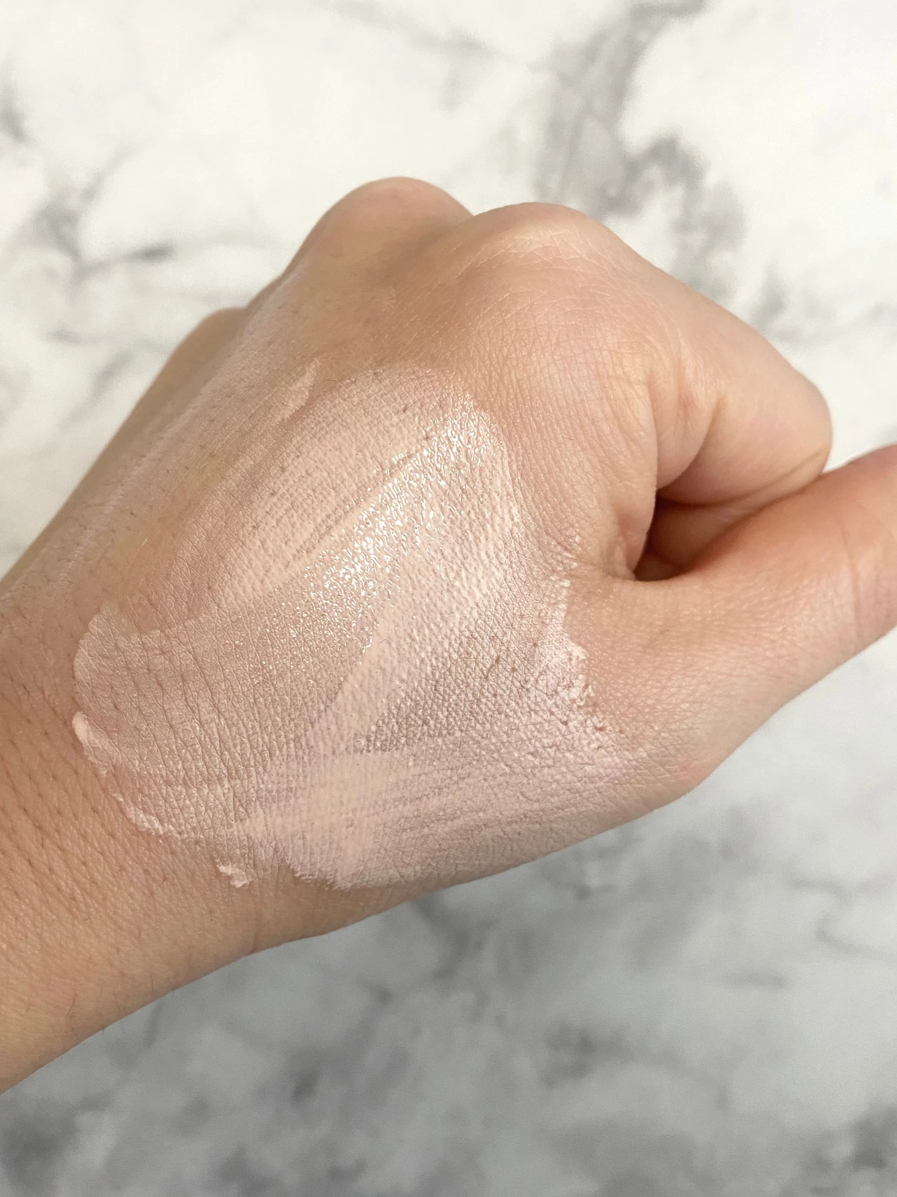 イニクス iniks 日中用日焼け止め美容液 日焼け止め 美容液 アドバンスバリアデイエッセンス