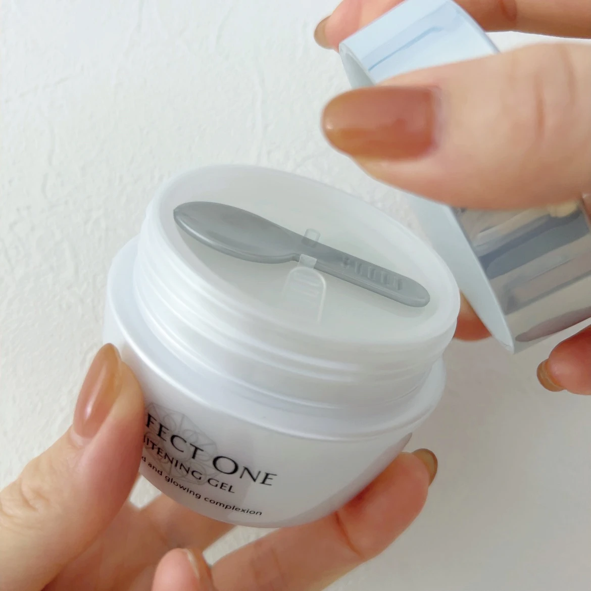 パーフェクトワン 薬用ホワイトニングジェル（医薬部外品）