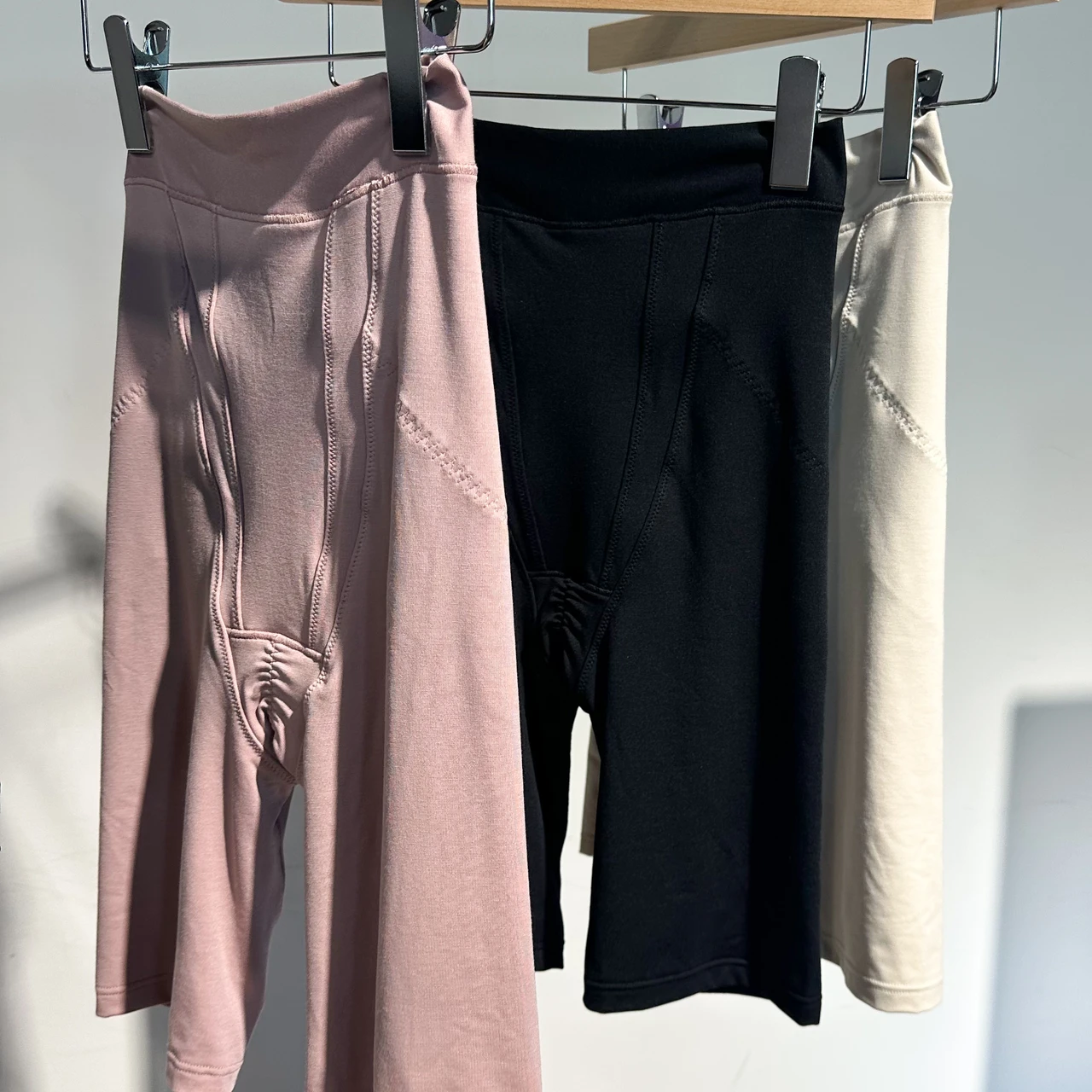 【SIXPAD for Women】「はくだけゆるみケア」を叶える骨盤底筋ガードル_9