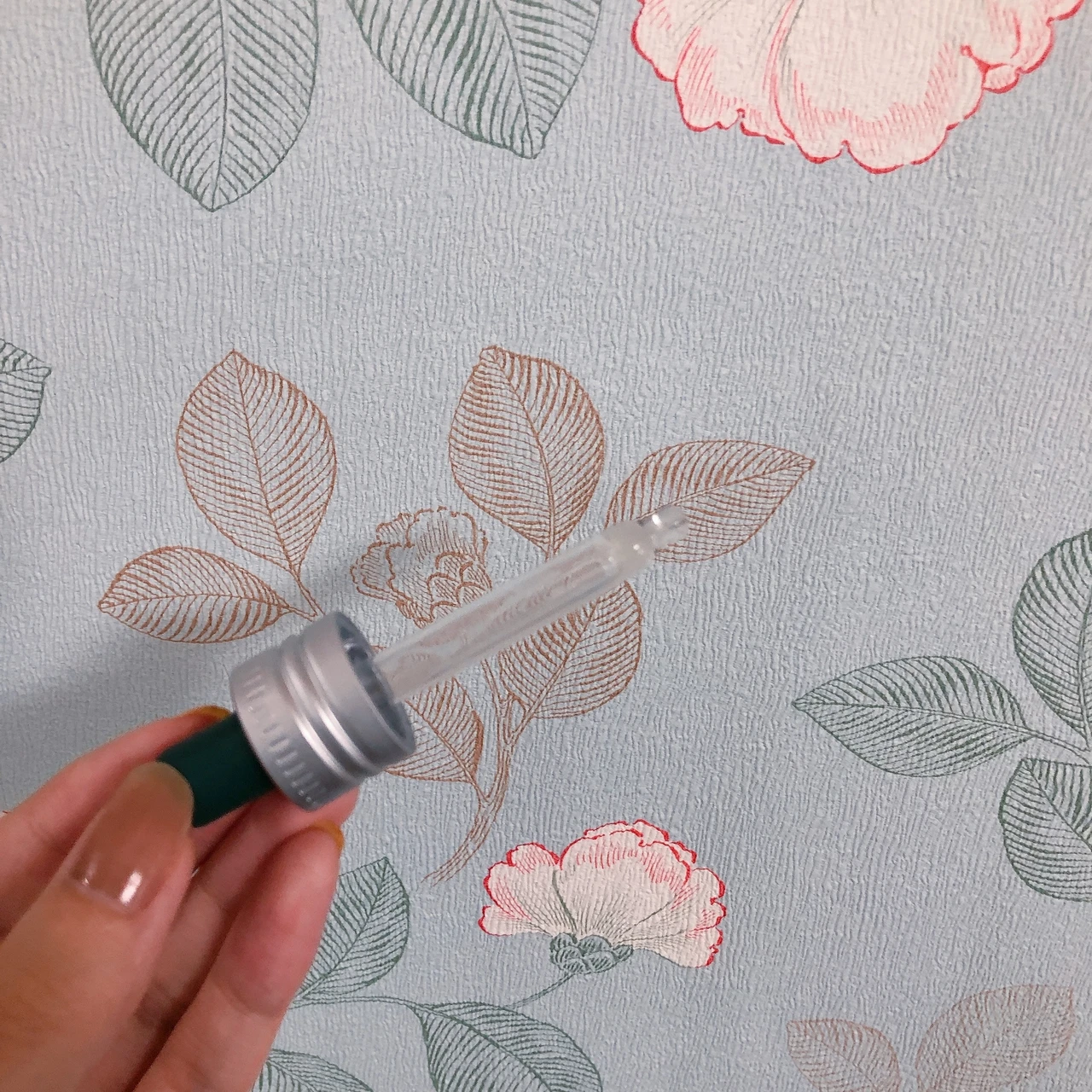 潤い満ち肌に！ザ・ボディショップ　エーデルワイス コンセントレート セラム_2_1