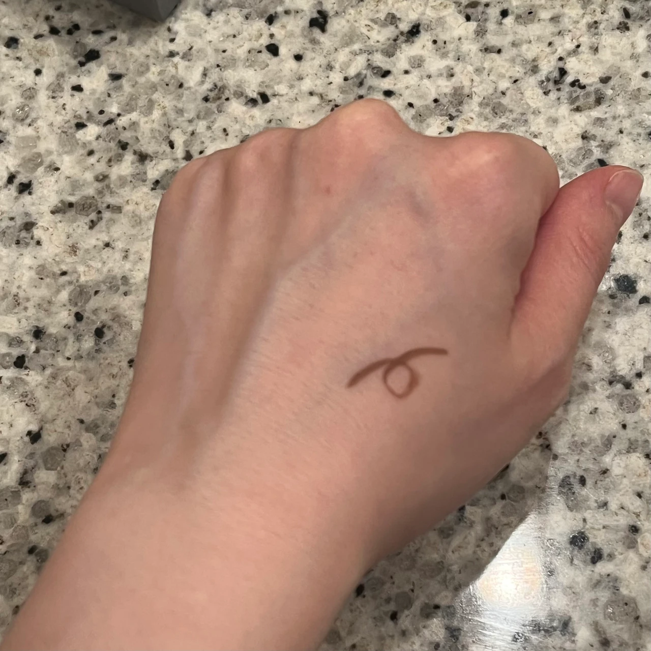 【Be】まるで美容オイル！保湿成分でしっとり仕上がりのクレンジングオイル_3_1