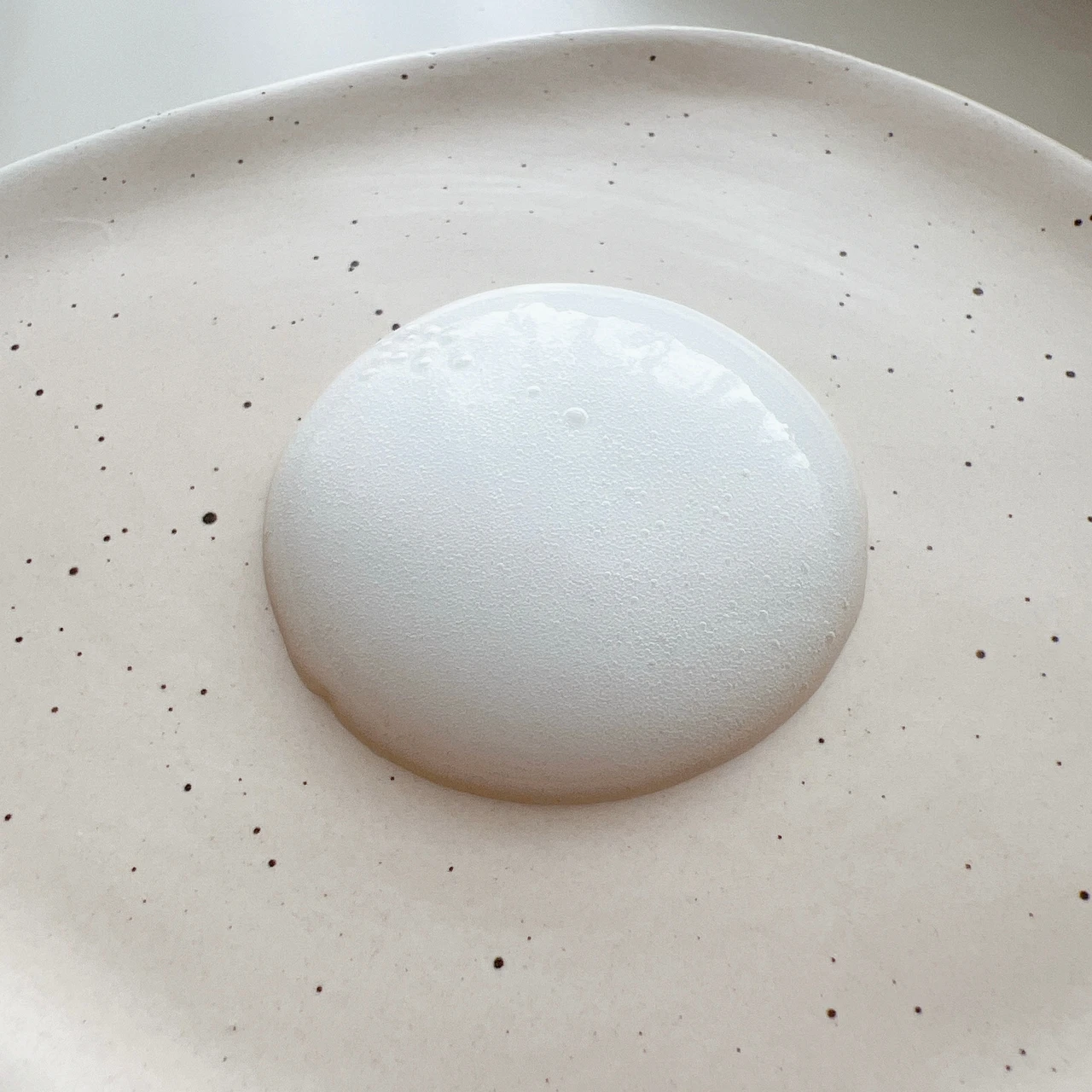 【スカルプ保湿美容液】炭酸泡がじゅわ〜っと広がる頭皮ケア♪_2