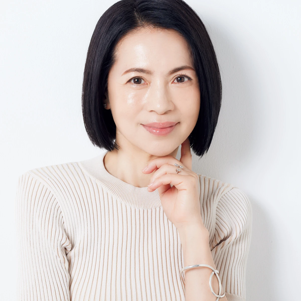 マキア世代に大切なのは スポットではなく目元のゾーンケア