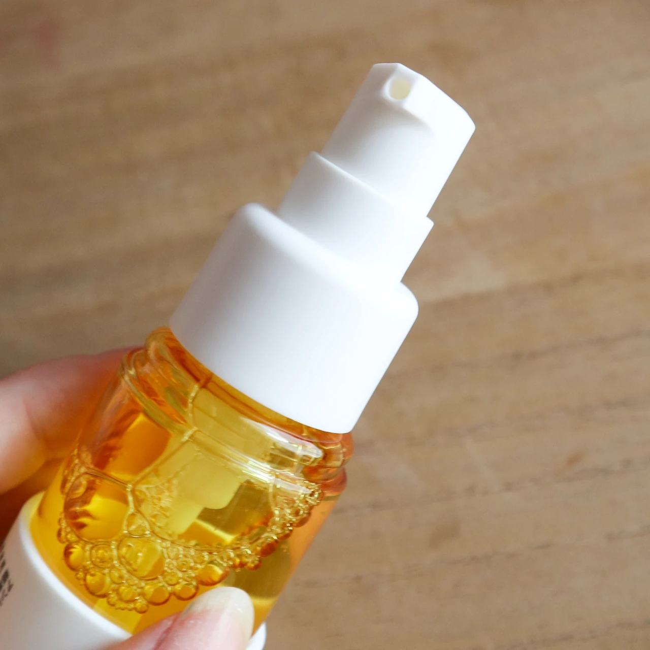 アンレーベル ラボ Vエッセンス 口コミ