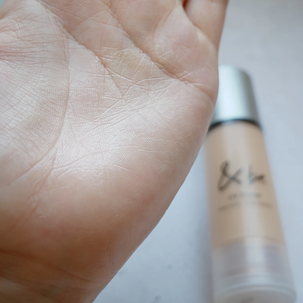 【&be】なぜそんなに人気なの？2020年上半期ベスコスを受賞したUVプライマーの魅力を徹底解剖！_3_3