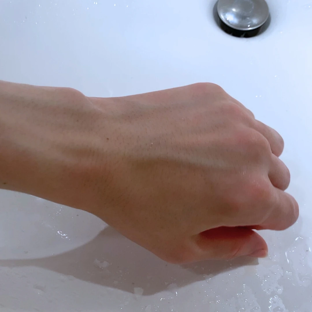 【アルブラン】9/21 新発売！どんより顔にスイッチON！美容液の新境地_2_3