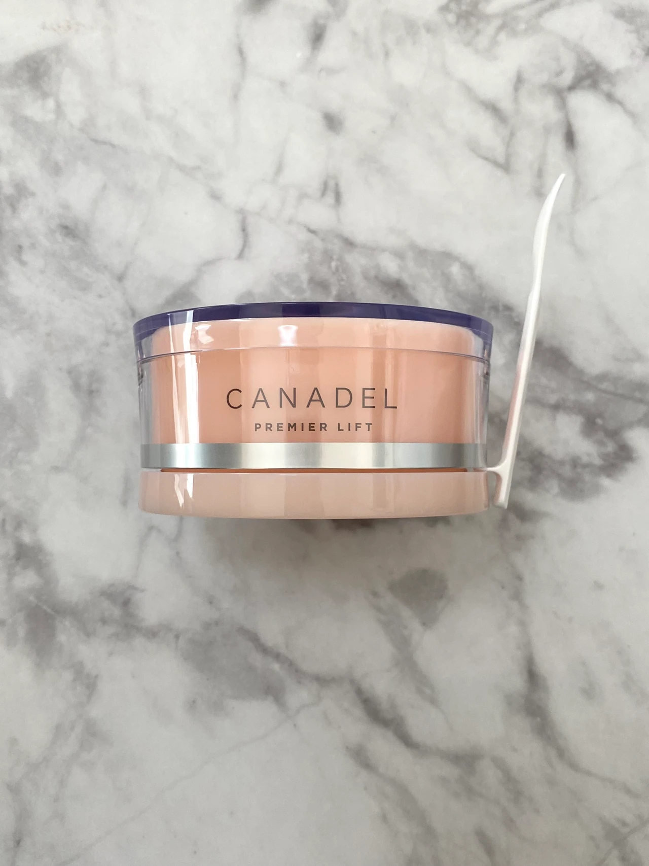 カナデル プレミアリフト　オールインワン