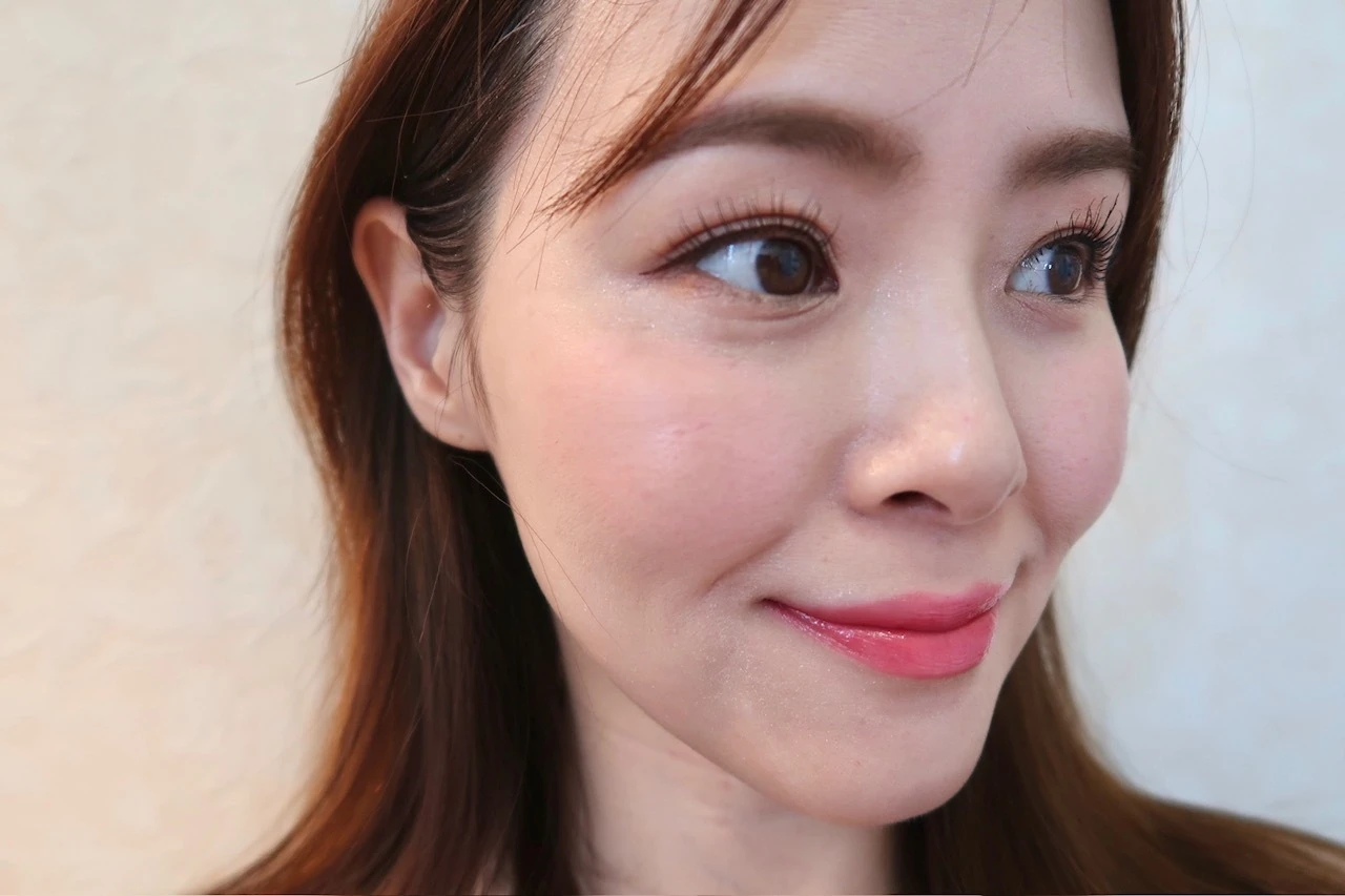 【春夏の強い味方♡ポイントメイクもベースメイクも日焼け止めだけで叶えられる】アリィー クロノビューティー ノーファンデUV&チーク_7