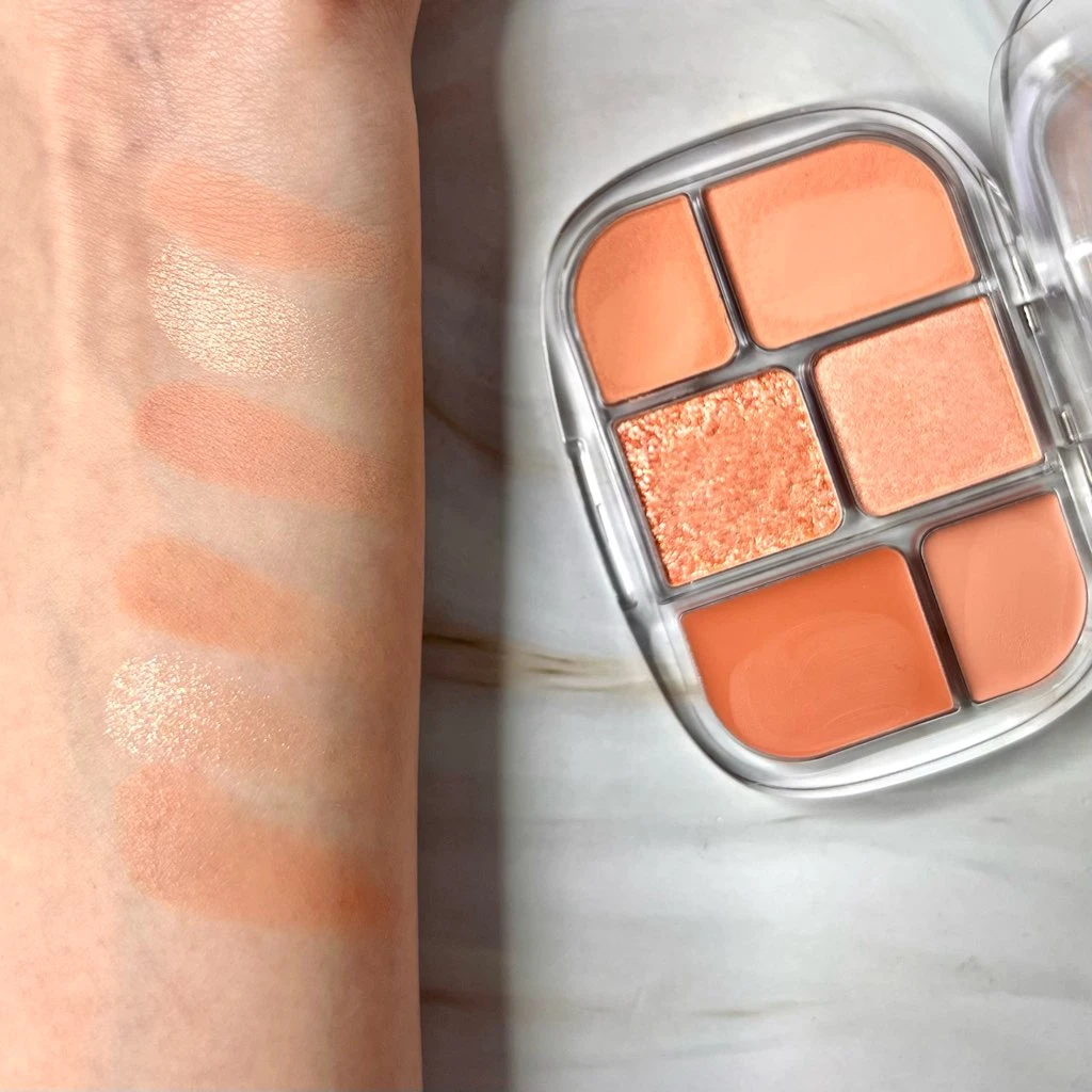 WAKEMAKE（ウェイクメイク）ソフトシアーマルチパレット