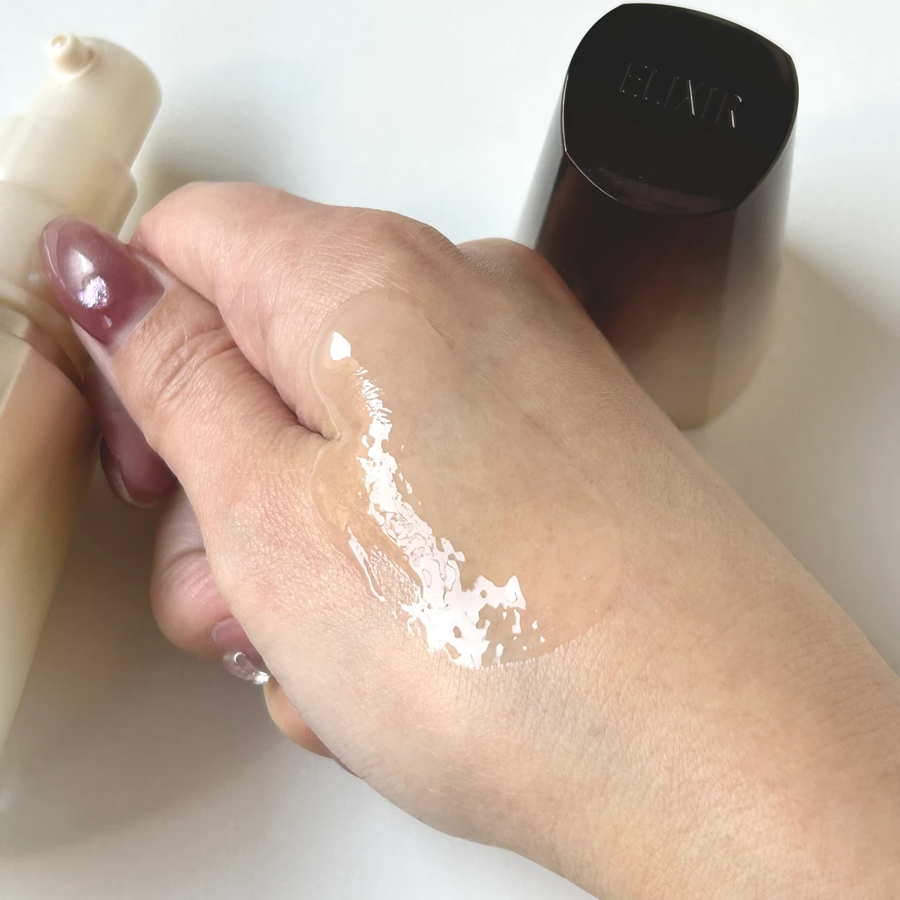 【2024年話題】エリクシール ザ セラム aaの効果と口コミを徹底レビュー！_2_2