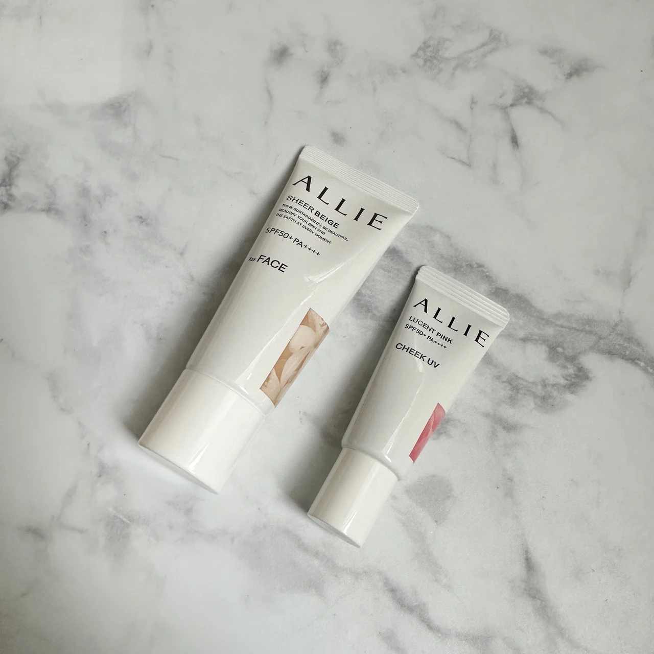 ALLIE ベースとチーク