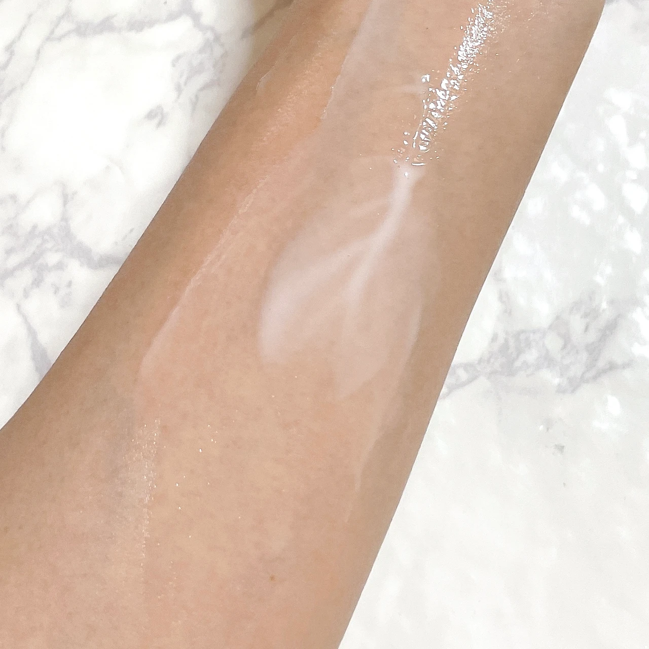 《LITS モイスト ボディミルク》しっとりうるおう肌へ！_3