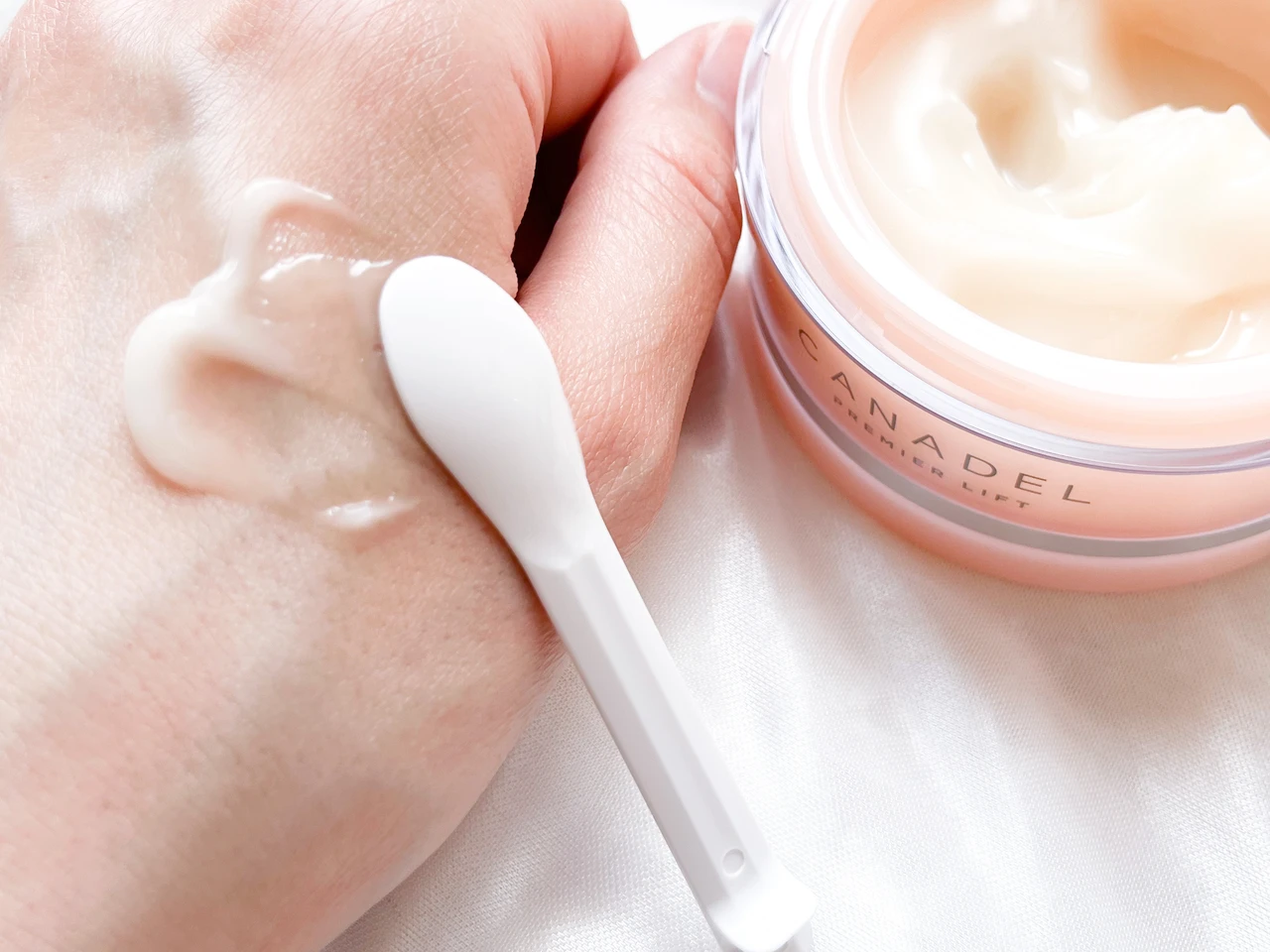 【カナデル】人気オールインワンのプレミアムリフトがリニューアル!!医薬部外品になってパワーアップしたよ♩_5