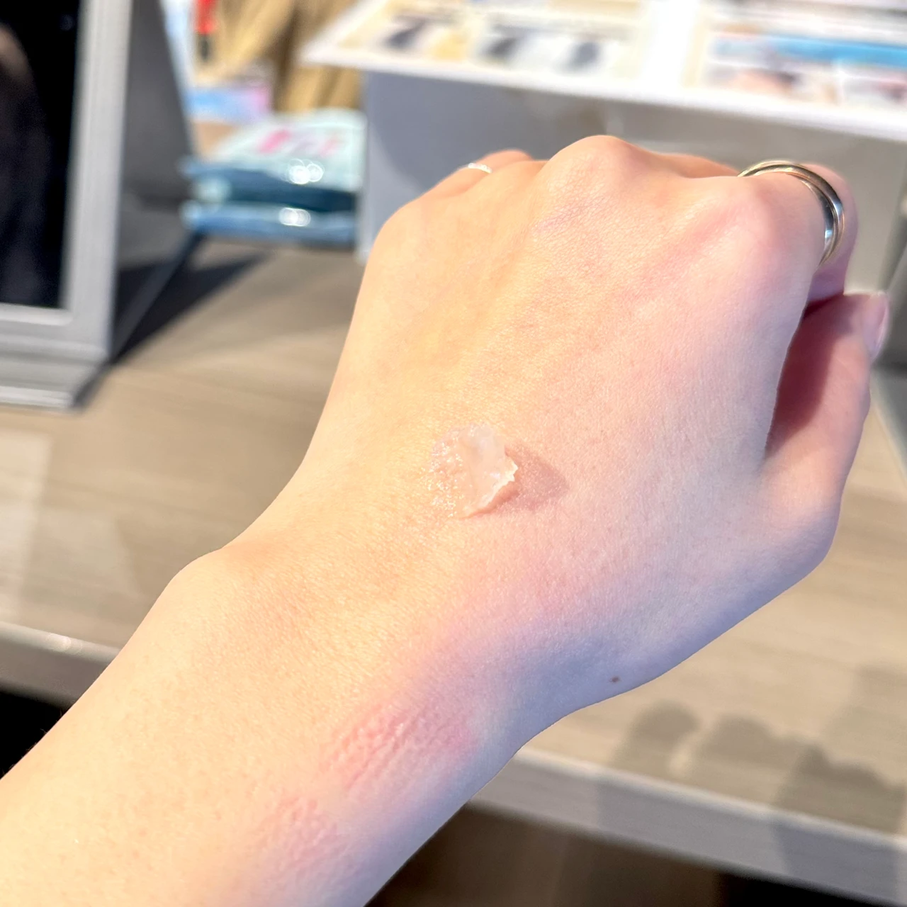 ALLIE アリー UV ヘアカラーロック バーム テクスチャー