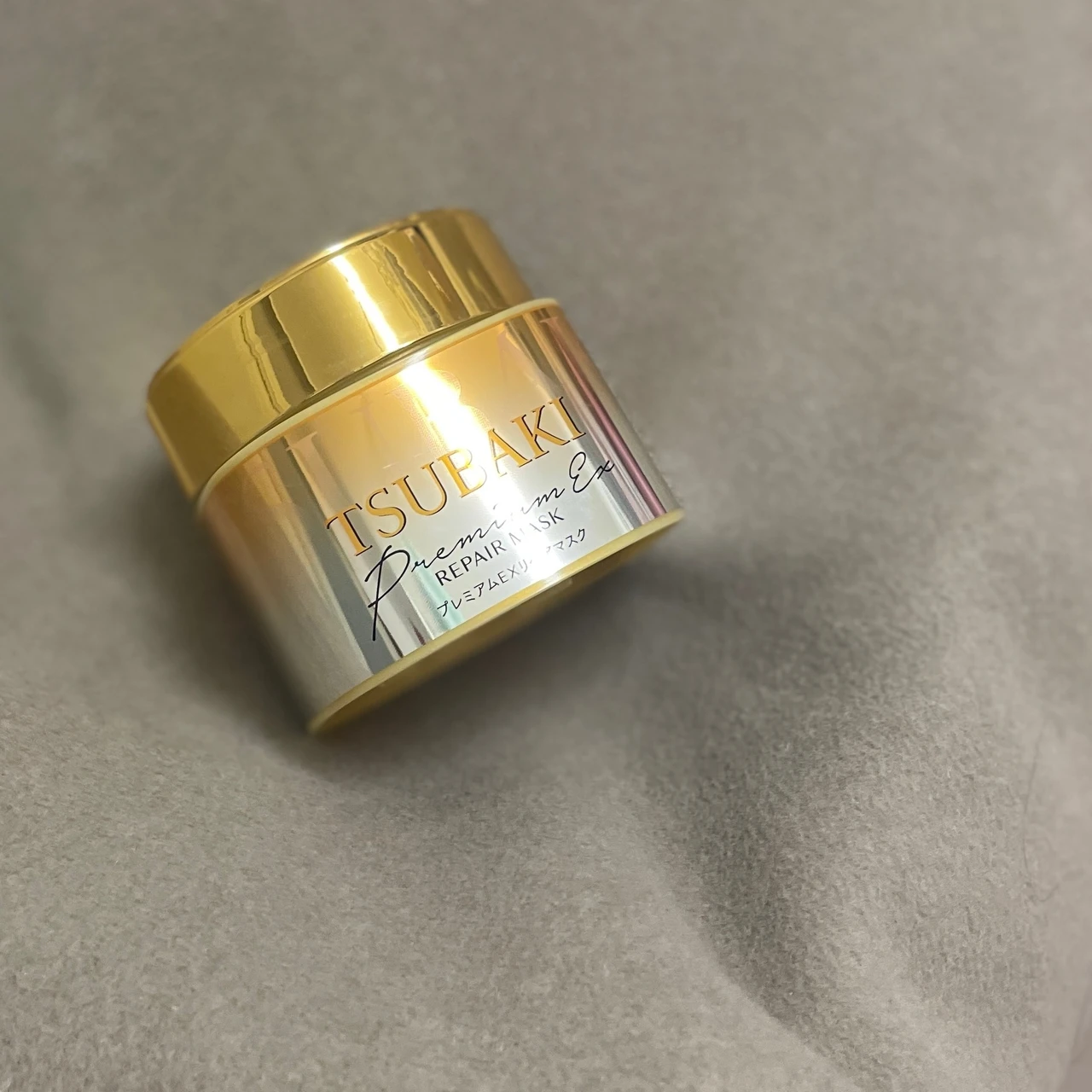 シックにダメージ補修！ヘアケア強化するなら、黒TSUBAKI。_4